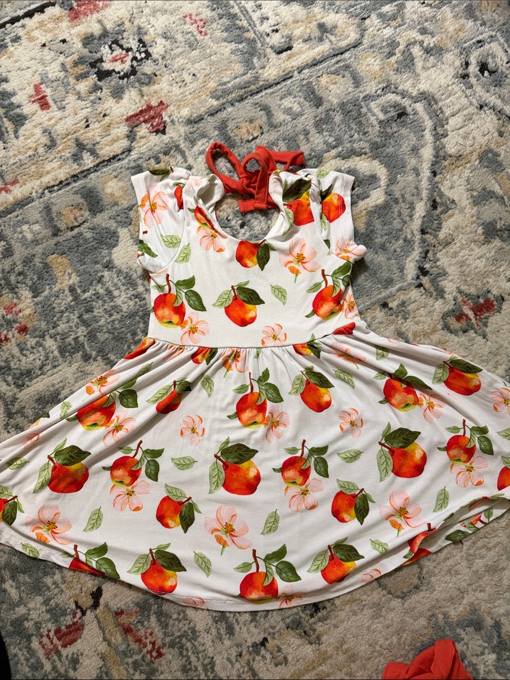 Girls 5T Apple print dress Twinflower